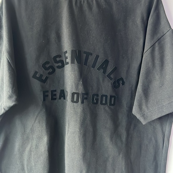 FEAR OF GOD ESSENTIALS SHORT SLEEVE TEE BLACK - Picture 5 of 11